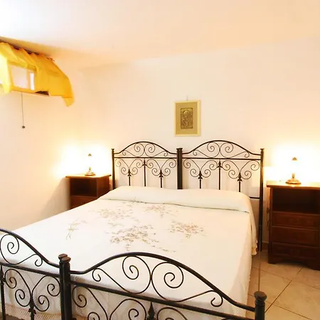 Apartment Cotriero Pineta Green House